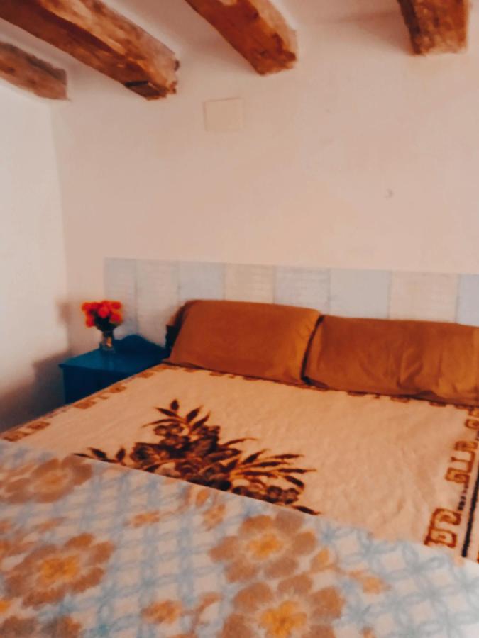 Sidharta Room Villalba dels Arcs Esterno foto